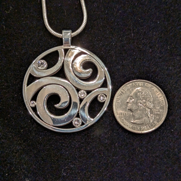 Brighton Pendant Necklace with adjustable snake chain - Picture 3 of 6